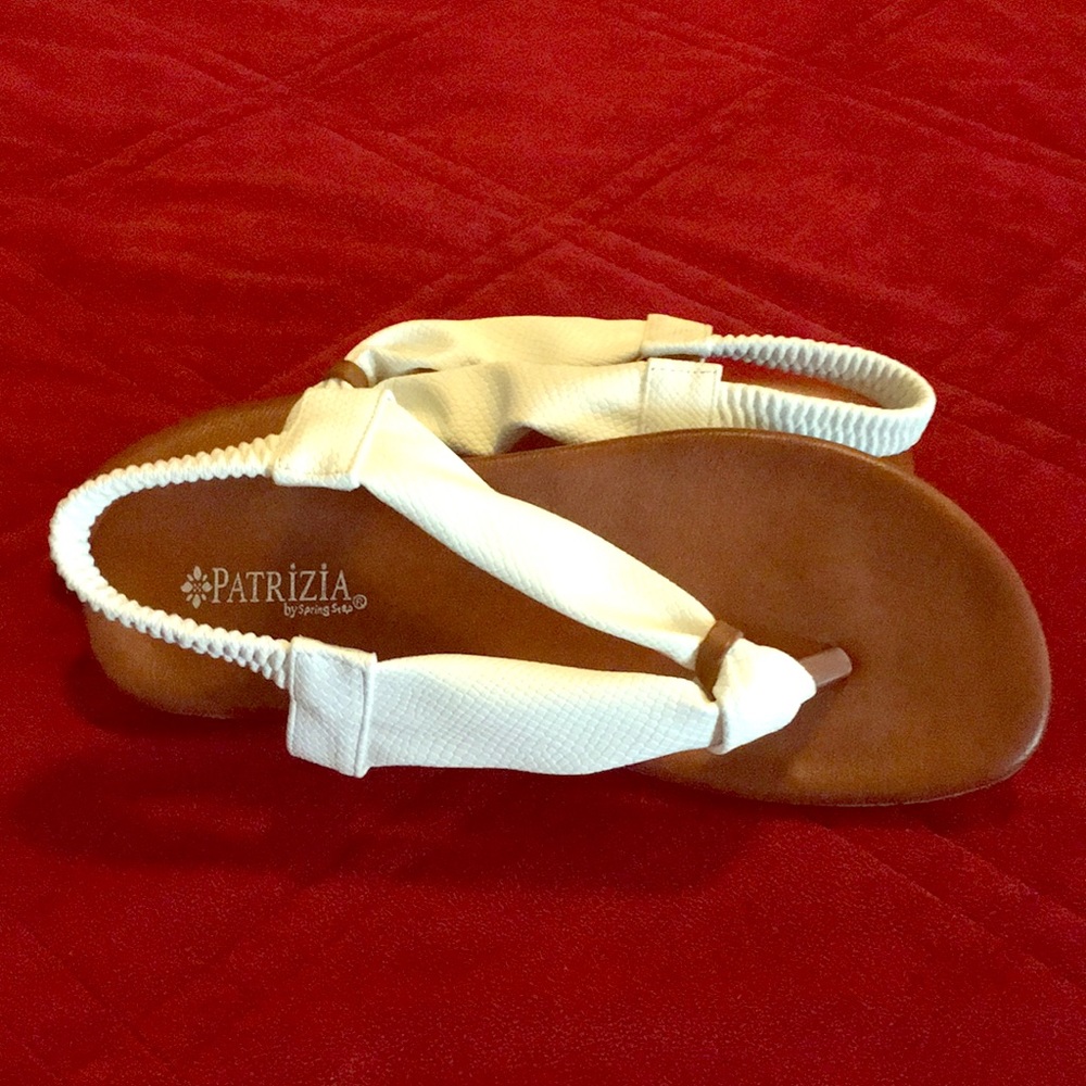 Patrizia sandal: Model Latrisha